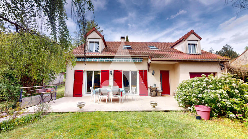 Maison - 150 m² - 7 pièces