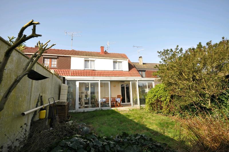 Maison - 84 m² - 5 pièces