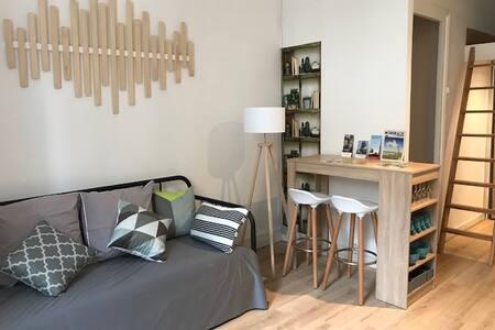 Studio - 28 m² - 1 pièce