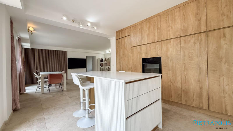 Maison - 150 m² - 6 pièces