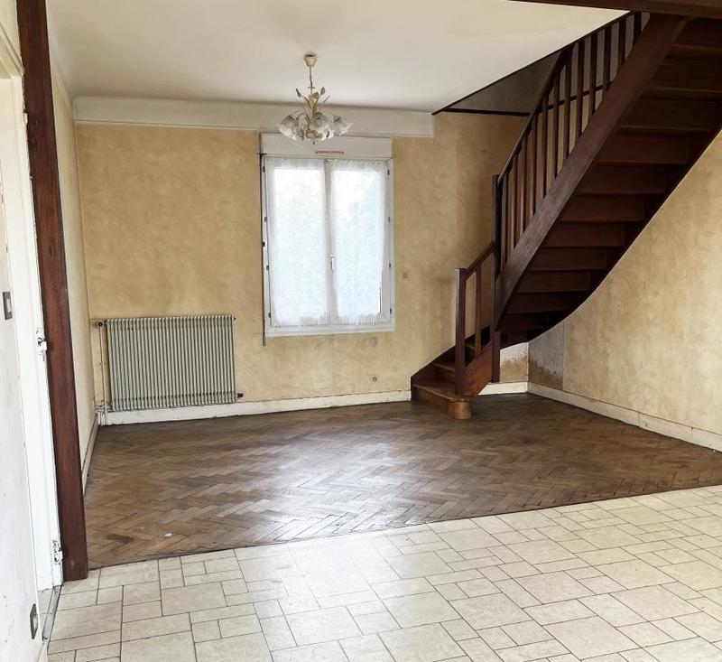Maison - 98 m² - 5 pièces