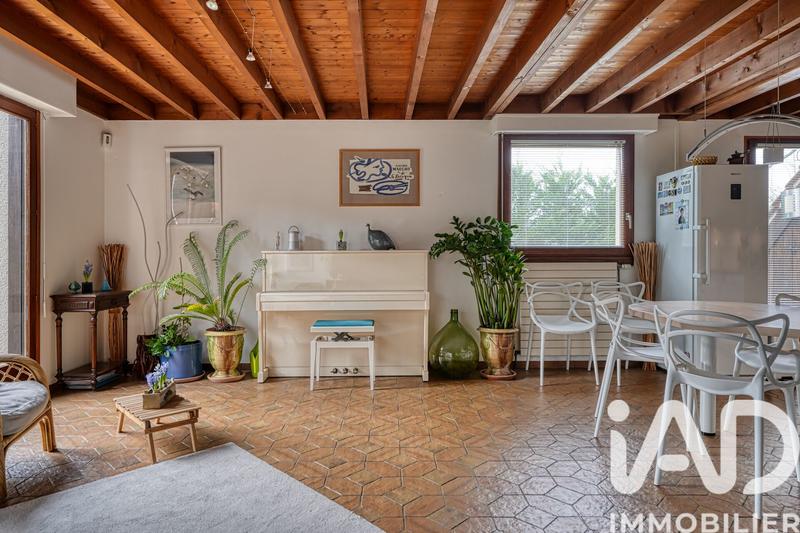 Maison de maîtres - 222 m² - 8 pièces