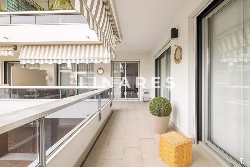 Appartement - 131 m² - 3 pièces