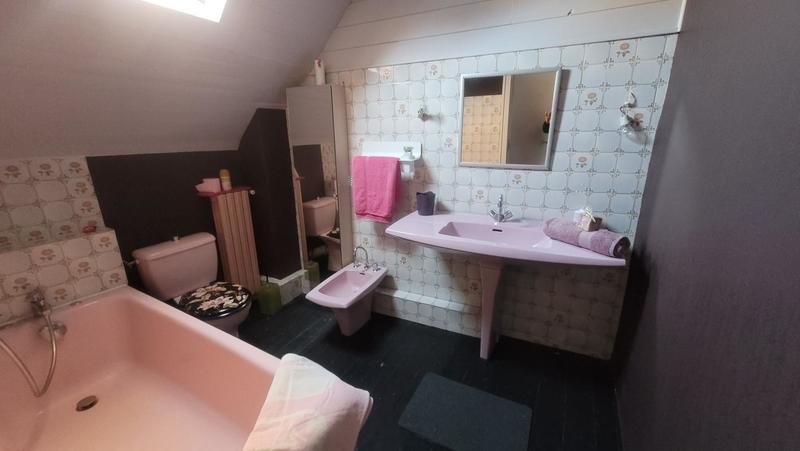 Maison - 121 m² - 5 pièces