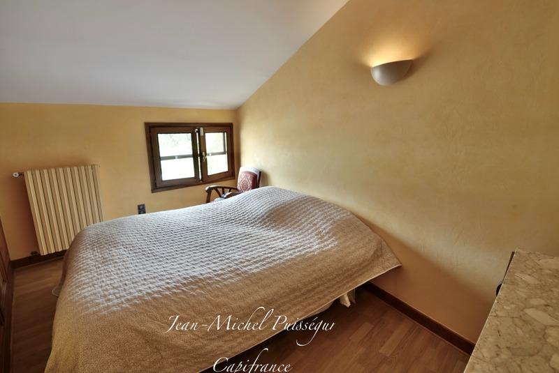 Maison bourgeoise - 220 m² - 10 pièces