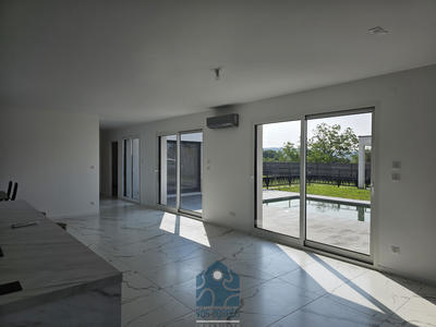 Villa - 133 m² - 4 pièces