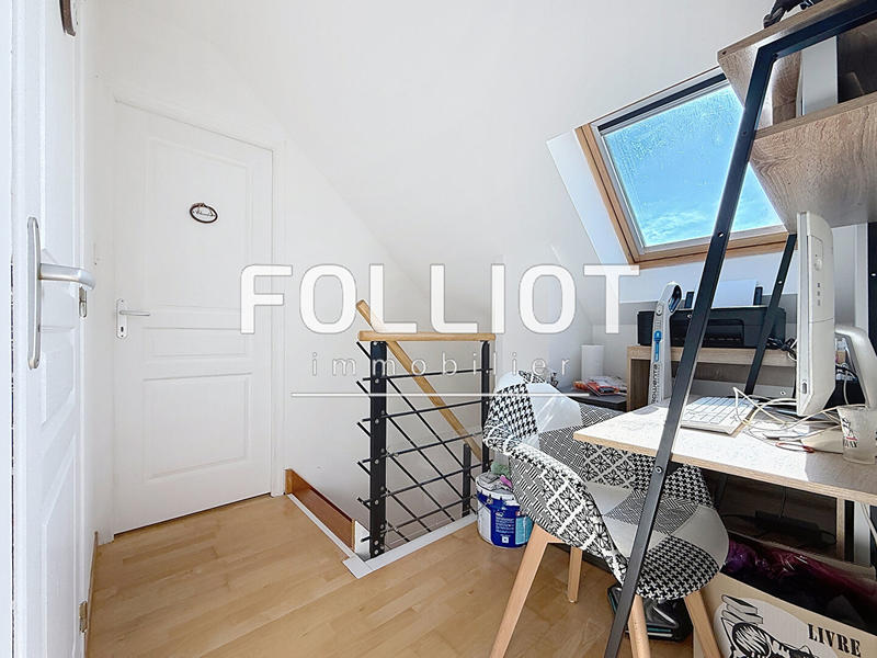 Maison - 141 m² - 7 pièces