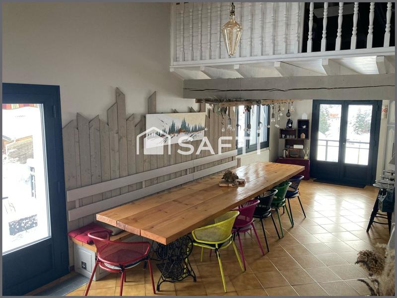 Châlet - 280 m² - 8 pièces