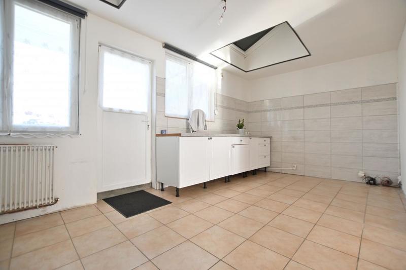 Maison - 118 m² - 6 pièces