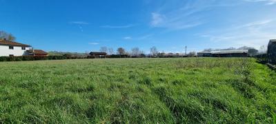Terrain constructible - 2 091 m²
