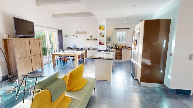 Maison - 124 m² - 6 pièces