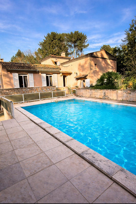 Bastide - 201 m² - 6 pièces