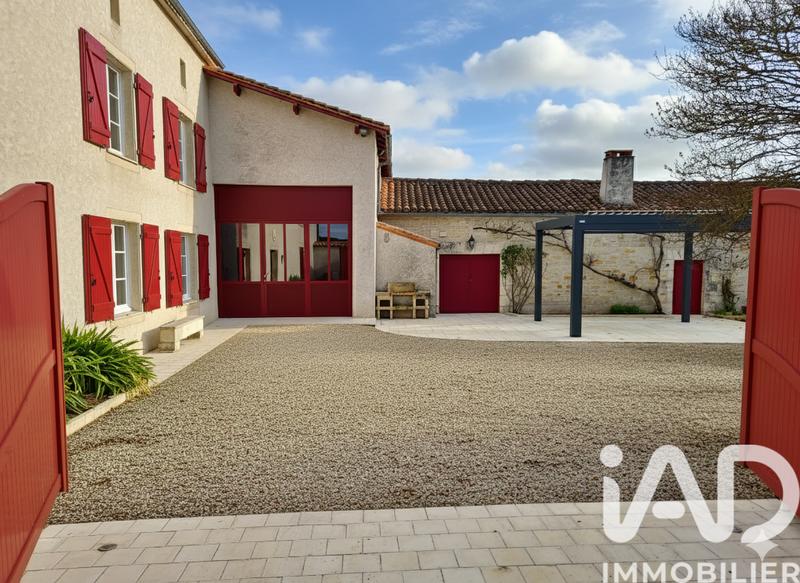 Maison - 186 m² - 7 pièces