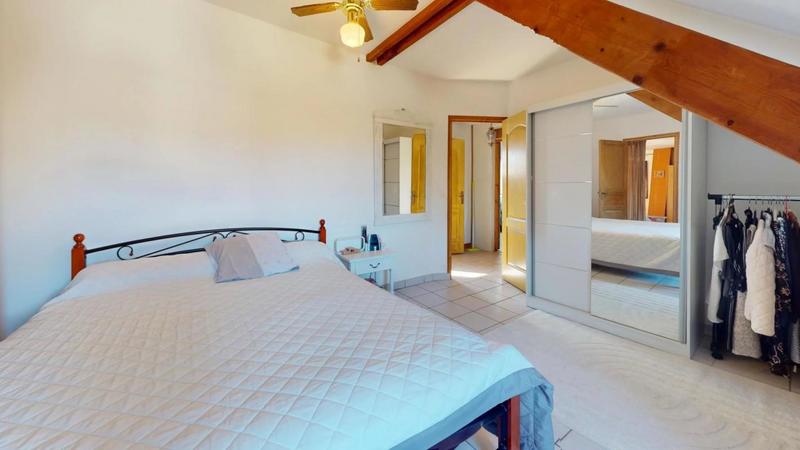 Maison - 147 m² - 7 pièces