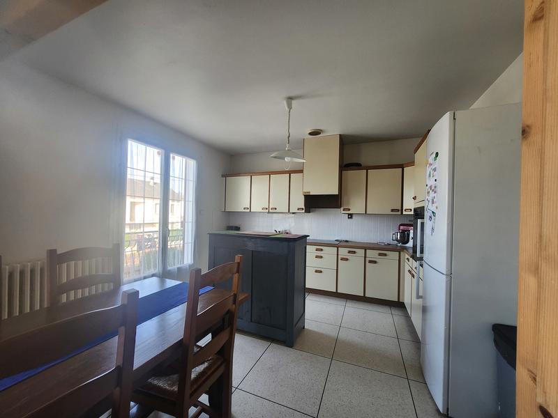 Maison - 143 m² - 7 pièces