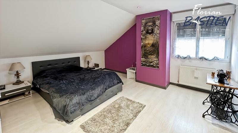 Maison - 181 m² - 8 pièces