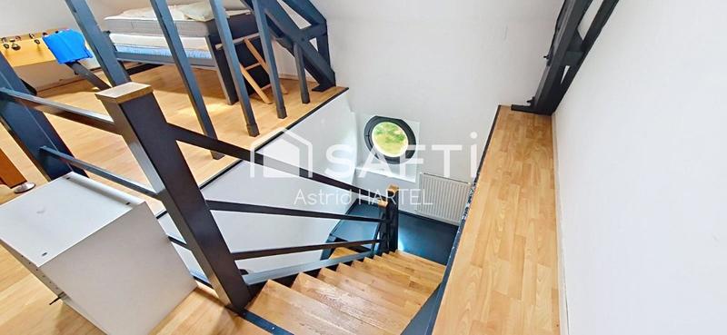 Maison - 157 m² - 7 pièces