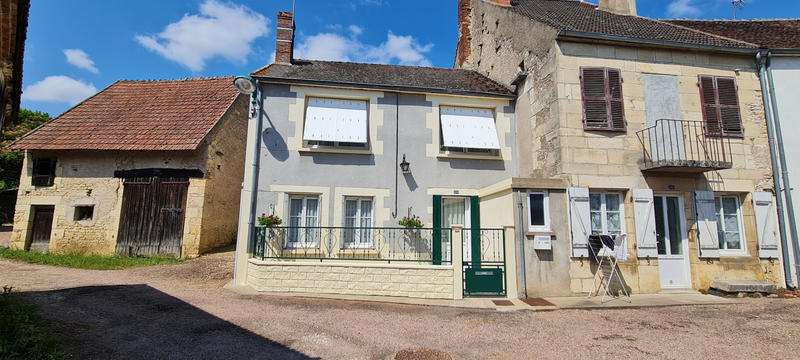 Maison - 97 m² - 5 pièces