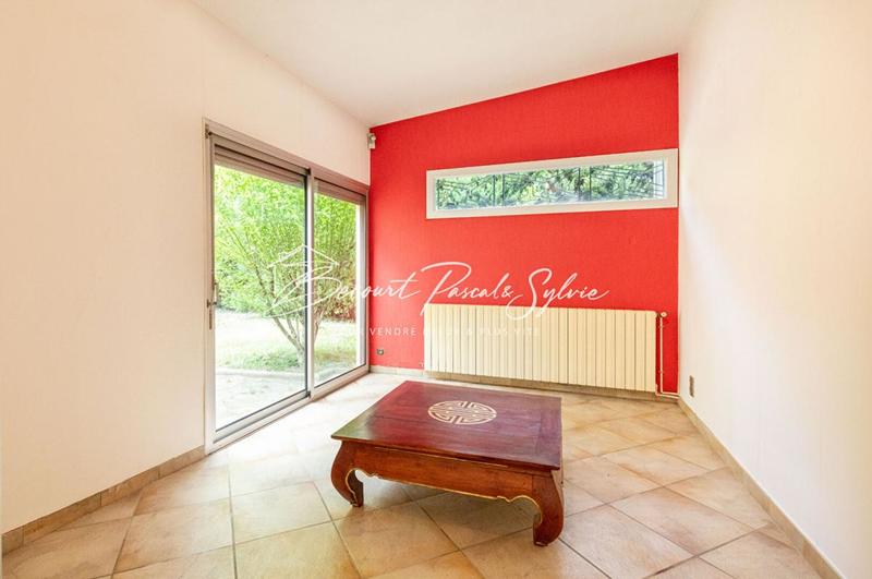 Maison - 179 m² - 6 pièces