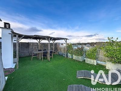 Appartement - 92 m² - 4 pièces