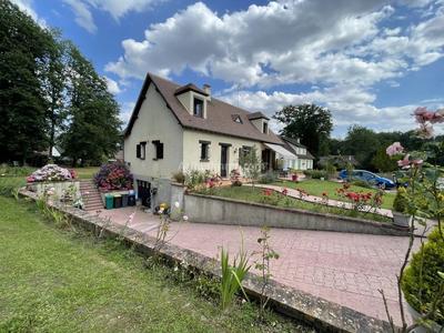 Maison - 132 m² - 6 pièces