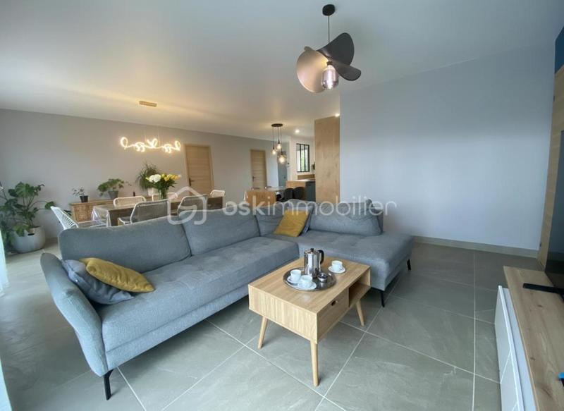 Maison - 125 m² - 6 pièces