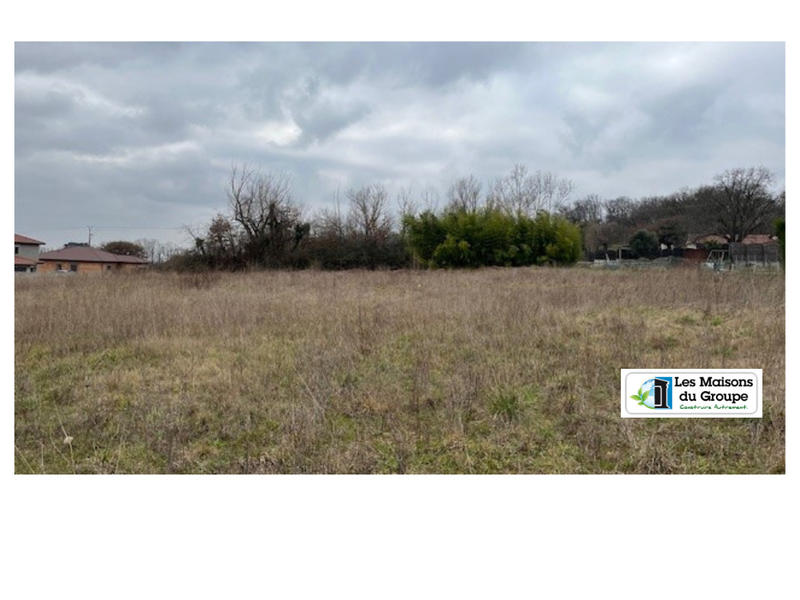 Terrain constructible - 600 m²