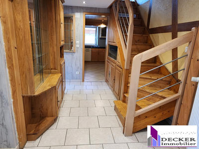 Maison - 137 m² - 5 pièces