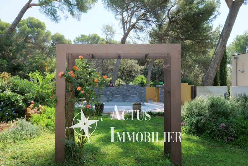 Maison - 122 m² - 5 pièces