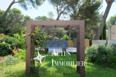 Maison - 122 m² - 5 pièces