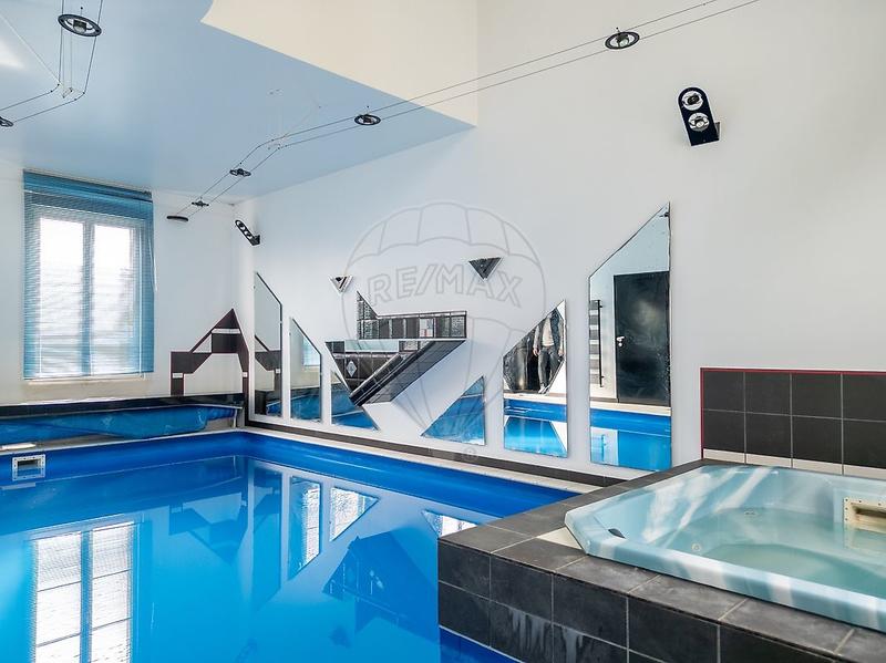 Château - 500 m² - 8 pièces