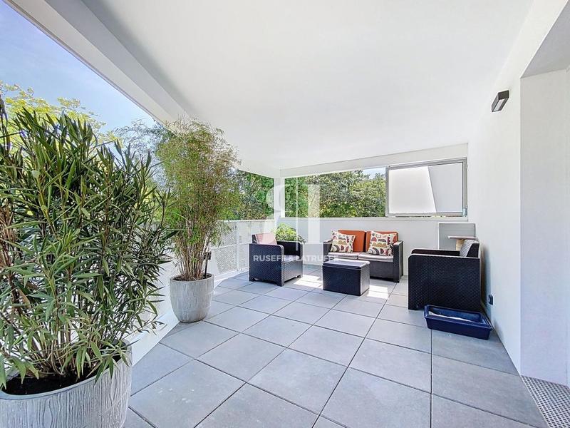 Appartement - 90 m² - 4 pièces