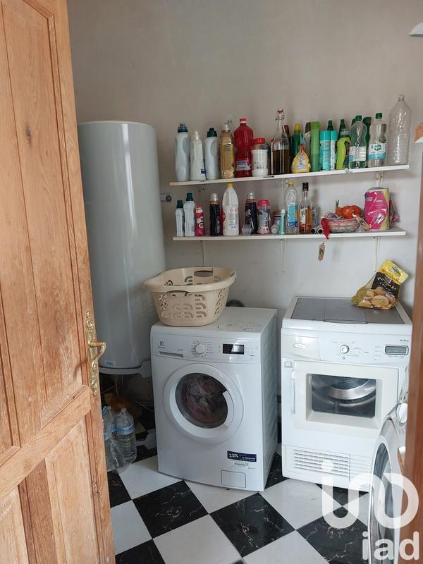 Maison - 209 m² - 8 pièces