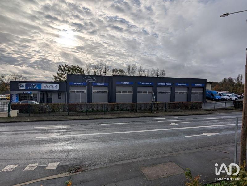 Local commercial - 765 m²