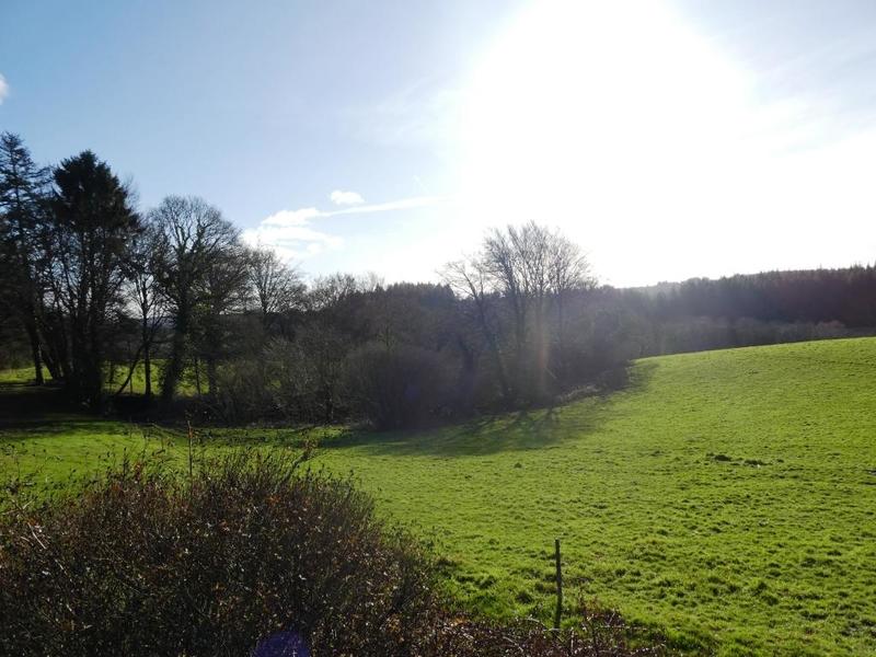 Propriété - 280 m² - 10 pièces