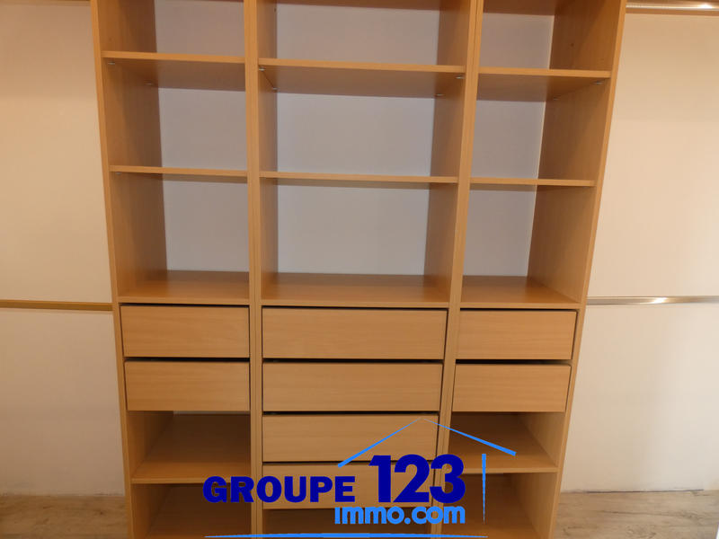 Appartement - 85 m² - 3 pièces