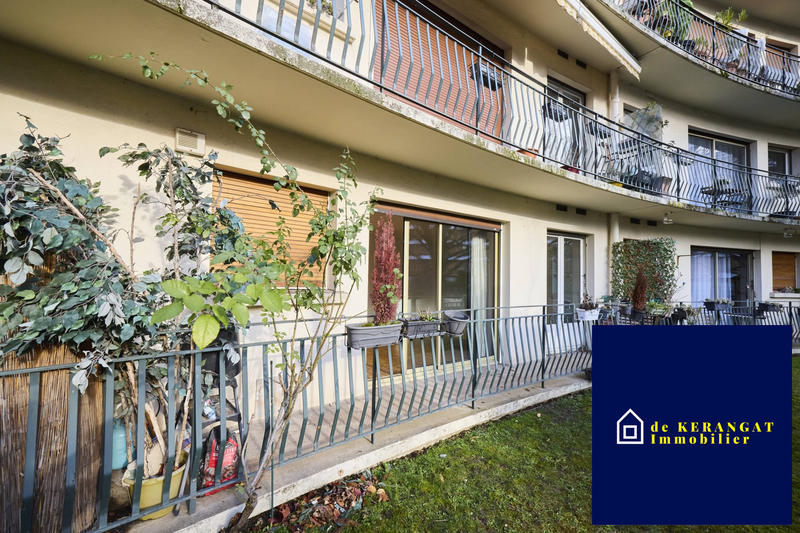 Appartement - 99 m² - 4 pièces