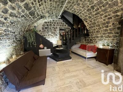 Maison de village - 750 m² - 20 pièces