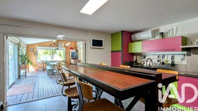 Maison - 191 m² - 5 pièces