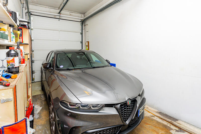 Maison - 213 m² - 7 pièces