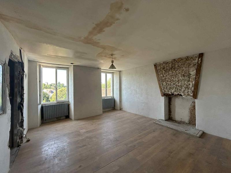 Maison en pierre - 124 m² - 4 pièces