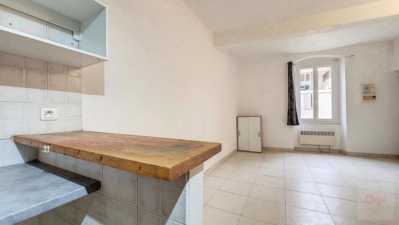 Studio - 23 m² - 1 pièce