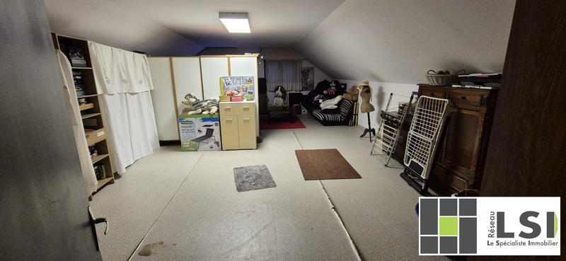 Maison - 140 m² - 6 pièces