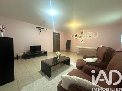 Maison - 263 m² - 8 pièces