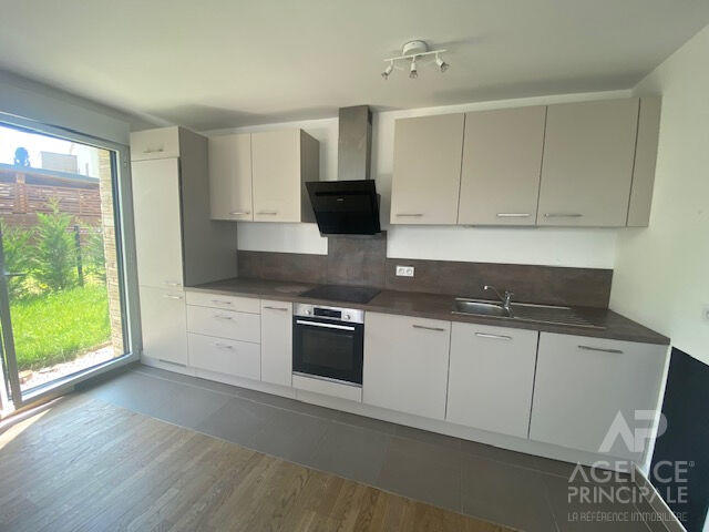 Appartement - 83 m² - 4 pièces