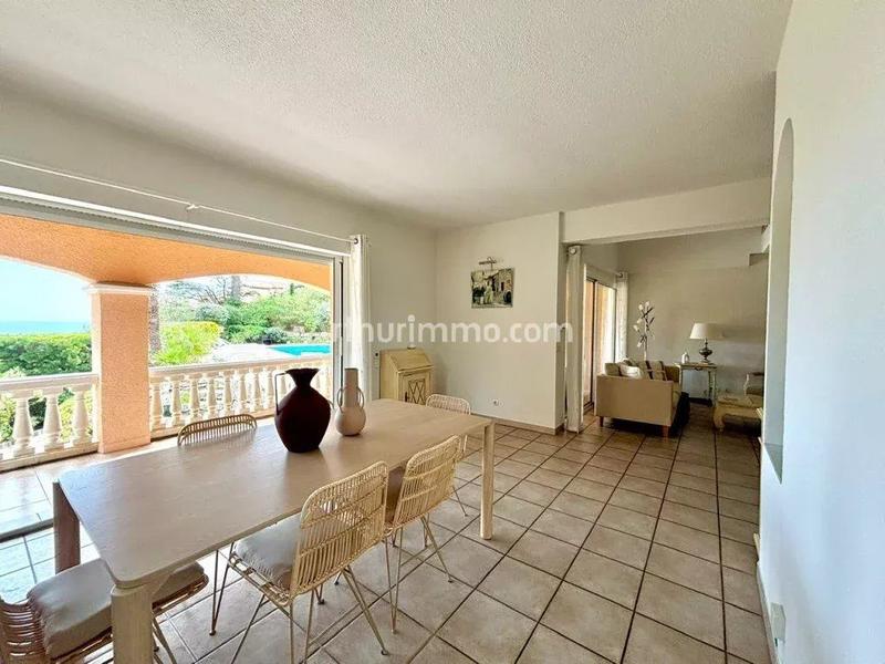 Maison - 165 m² - 7 pièces