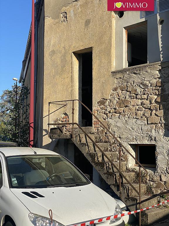 Magasins - 300 m² - 4 pièces