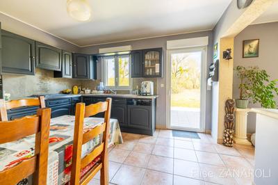 Maison - 137 m² - 5 pièces