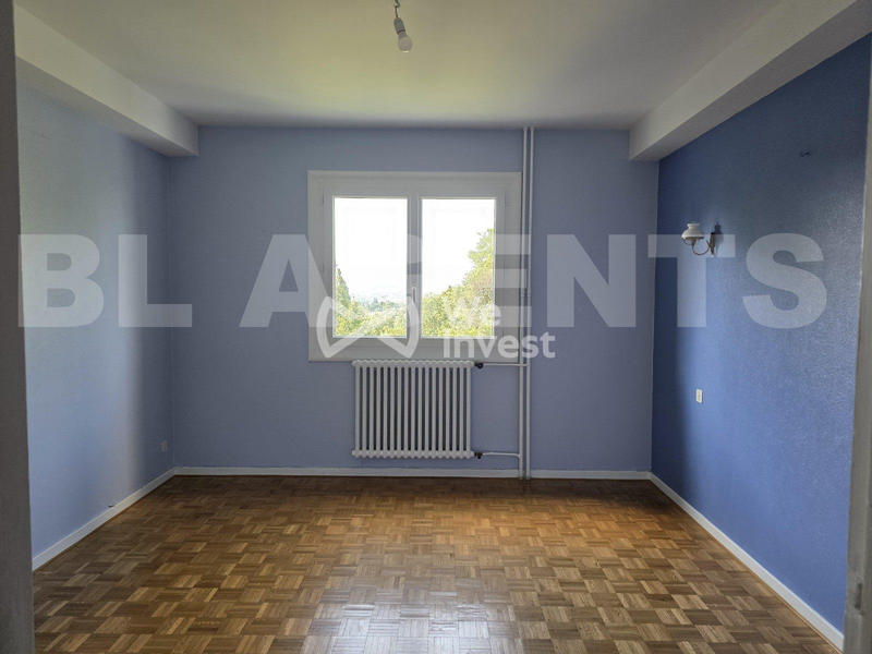 Appartement - 96 m² - 5 pièces