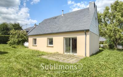 Maison - 88 m² - 5 pièces